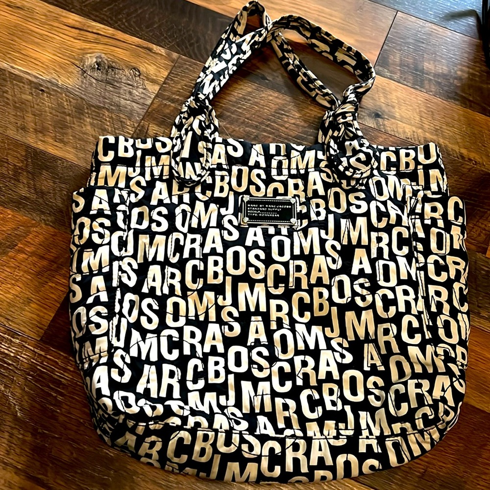 Marc By Marc Jacobs Tote Bag. Excellent Used Condition. No tears.